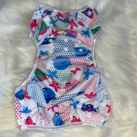 Swim Diaper (Small 10-40lbs) / BOGO - Picture 4 of 5